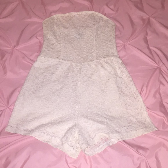 Dresses & Skirts - Ivory Lace Romper